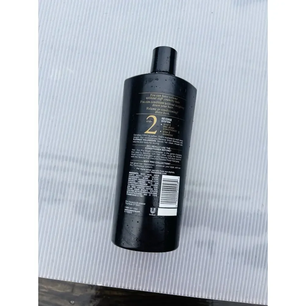 TRESemme PRO COLLECTION SHAMPOO Beauty-Full Volume‎ Step 2 22fl Oz